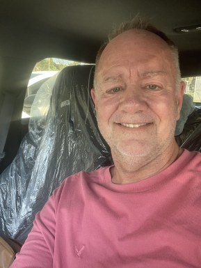 <span>Chuck, 58</span>&nbsp;<span style='width: 25px; height: 16px; float: right; background-image: url(/bitmaps/flags_small/TH.PNG)'>&nbsp;</span><br><span>Udornthani, Thailand</span>&nbsp;<input type='button' class='joinbtn' style='float: right' value='JOIN NOW' />