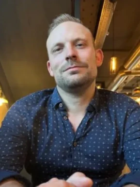 Foreign men for dating