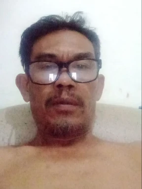 Foreign men for dating