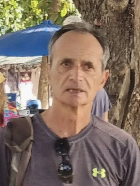 French men looking for love