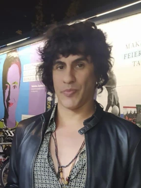 Foreign men for dating