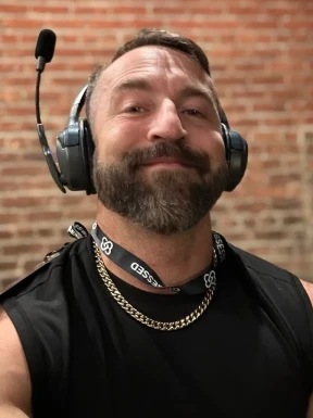 American men looking for love
