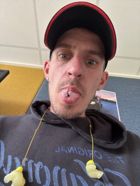 French men looking for love