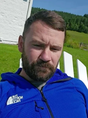 Spanish men looking for love