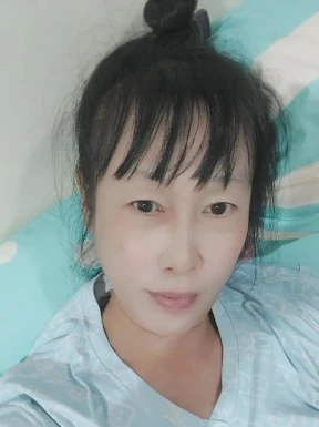 Thai girl for dating
