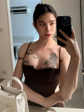 Thai girl for dating