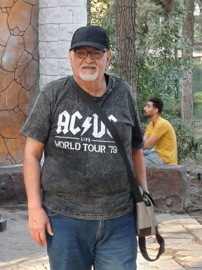 Foreign men for dating