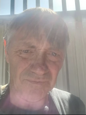 French men looking for love