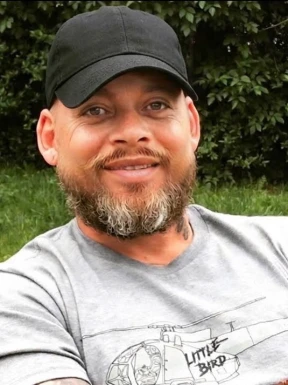 American men looking for love