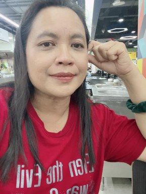 <span>Runsita, 51</span>&nbsp;<span style='width: 25px; height: 16px; float: right; background-image: url(/bitmaps/flags_small/TH.PNG)'>&nbsp;</span><br><span>Bangkok, Thailand</span>&nbsp;<input type='button' class='joinbtn' style='float: right' value='JOIN NOW' />