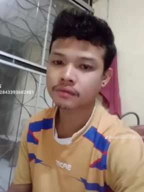 Foreign men for dating