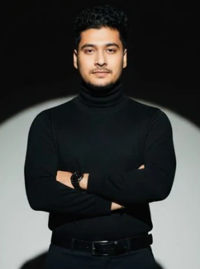 Foreign men for dating